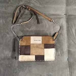 Michael Kors Astor Messenger